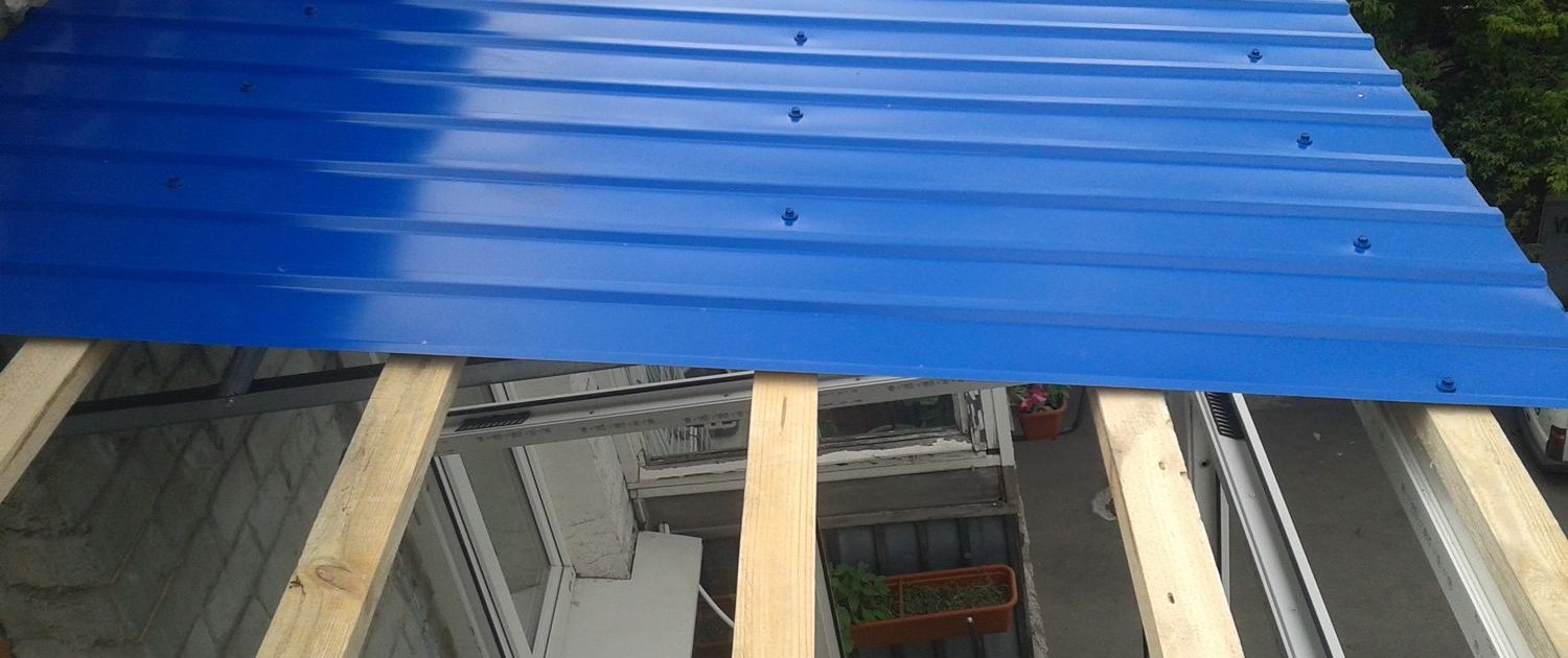 Устройство крыши на балконе